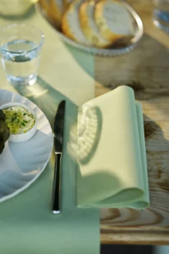 Bio Dunicel® Tête-à-Tête-Tischläufer 0,4 x 24 m Pistaziengrün