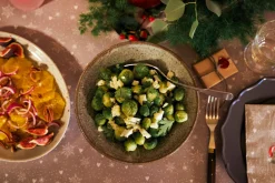 Dunicel® Tischdecke 138 x 220 cm Winter Flakes