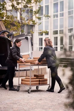 Glance Catering Lid Medium 364 x 255 x 30 mm Braun