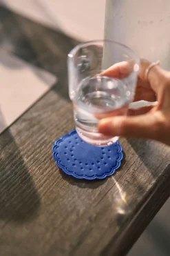 Tissue-Untersetzer, rund Ø 7,5 cm Dunkelblau Mehrlagig